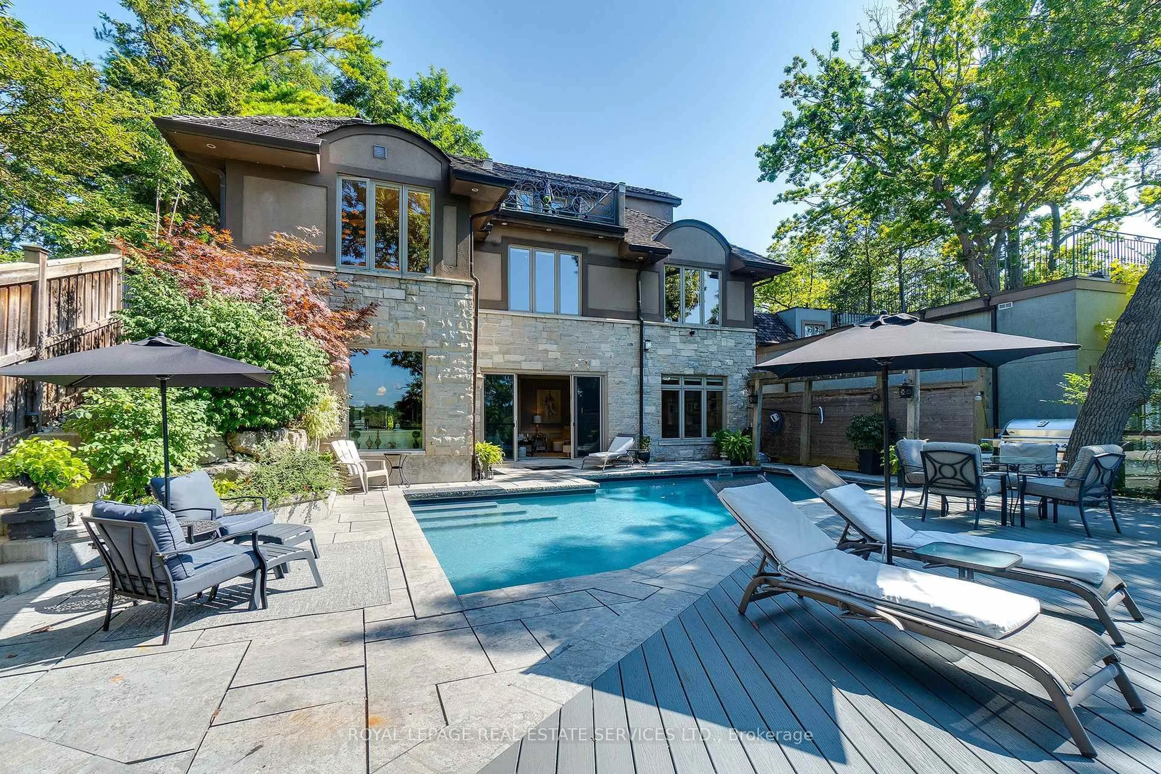 Patio, unknown for 43 Riverside Cres, Toronto Ontario M6S 1B5