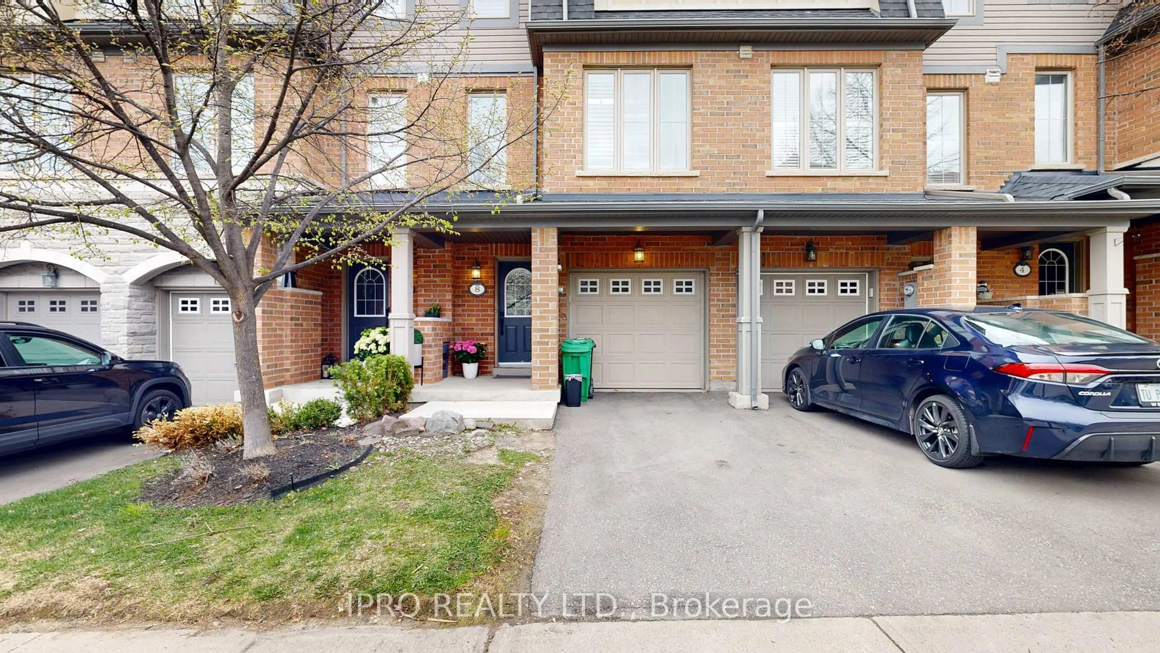 Home with brick exterior material, street for 8 Bakewell St, Brampton Ontario L5L 2E5
