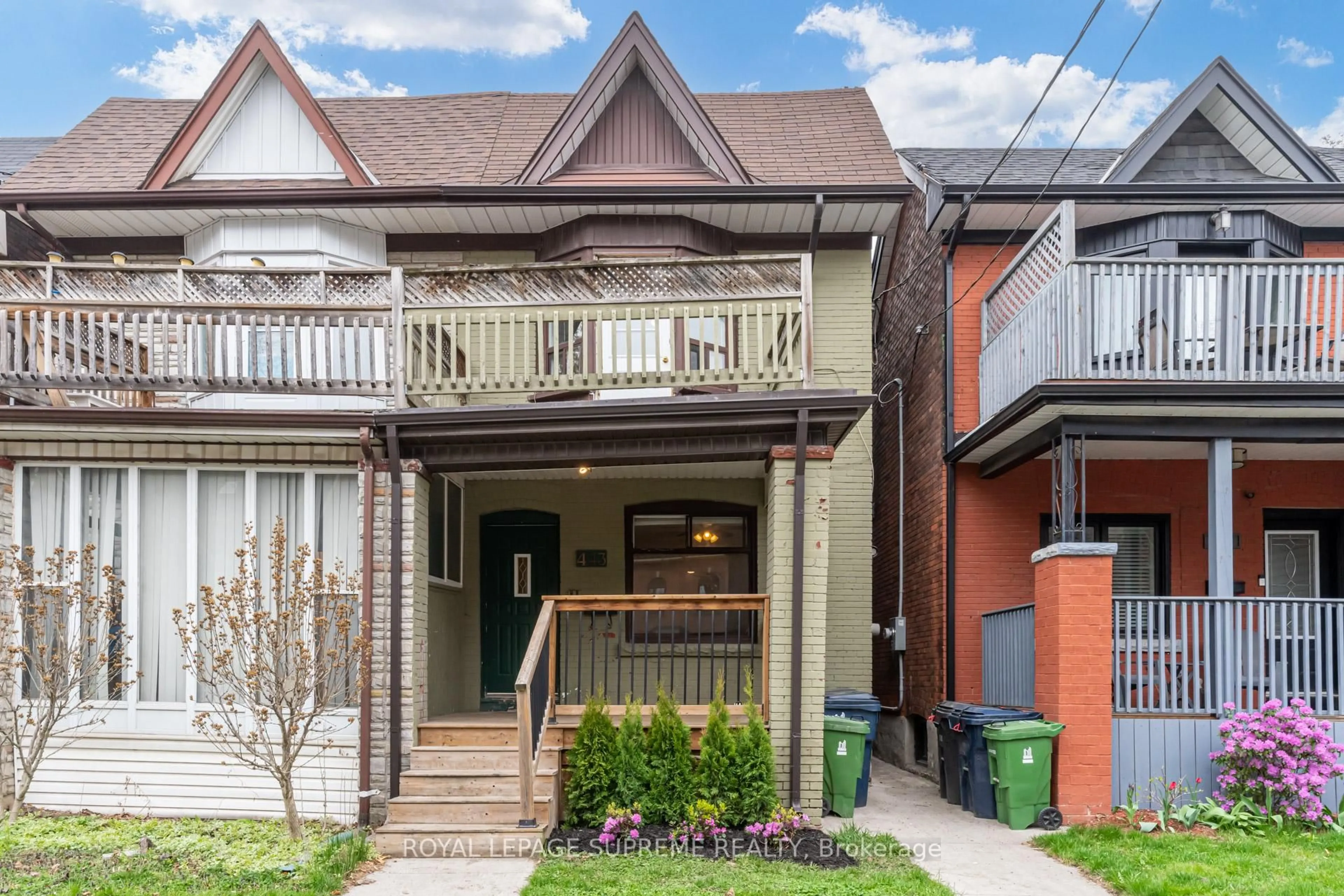 Home with brick exterior material, street for 443 Pacific Ave, Toronto Ontario M6P 2R3