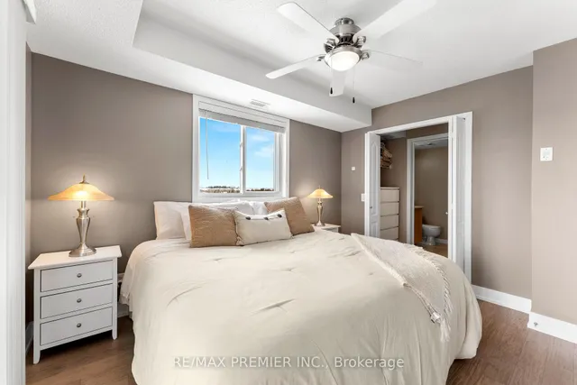 Additional property image - 8 Dayspring Circ Unit 1404