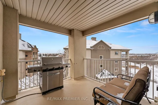 Additional property image - 8 Dayspring Circ Unit 1404