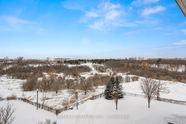 Additional property image - 8 Dayspring Circ Unit 1404