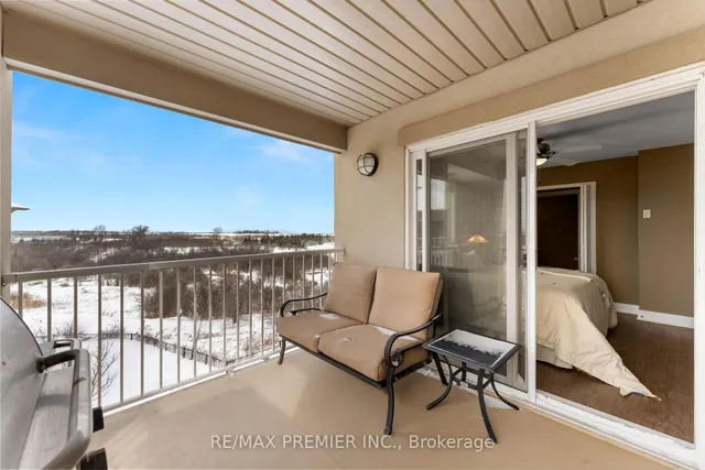 Additional property image - 8 Dayspring Circ Unit 1404