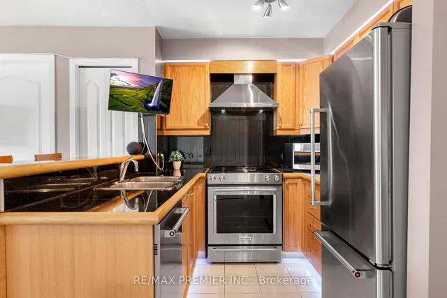 Additional property image - 8 Dayspring Circ Unit 1404