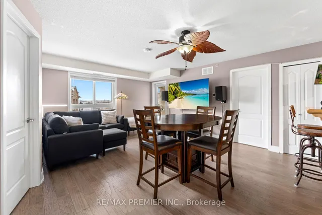 Additional property image - 8 Dayspring Circ Unit 1404