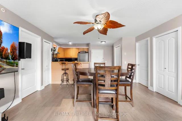 Additional property image - 8 Dayspring Circ Unit 1404