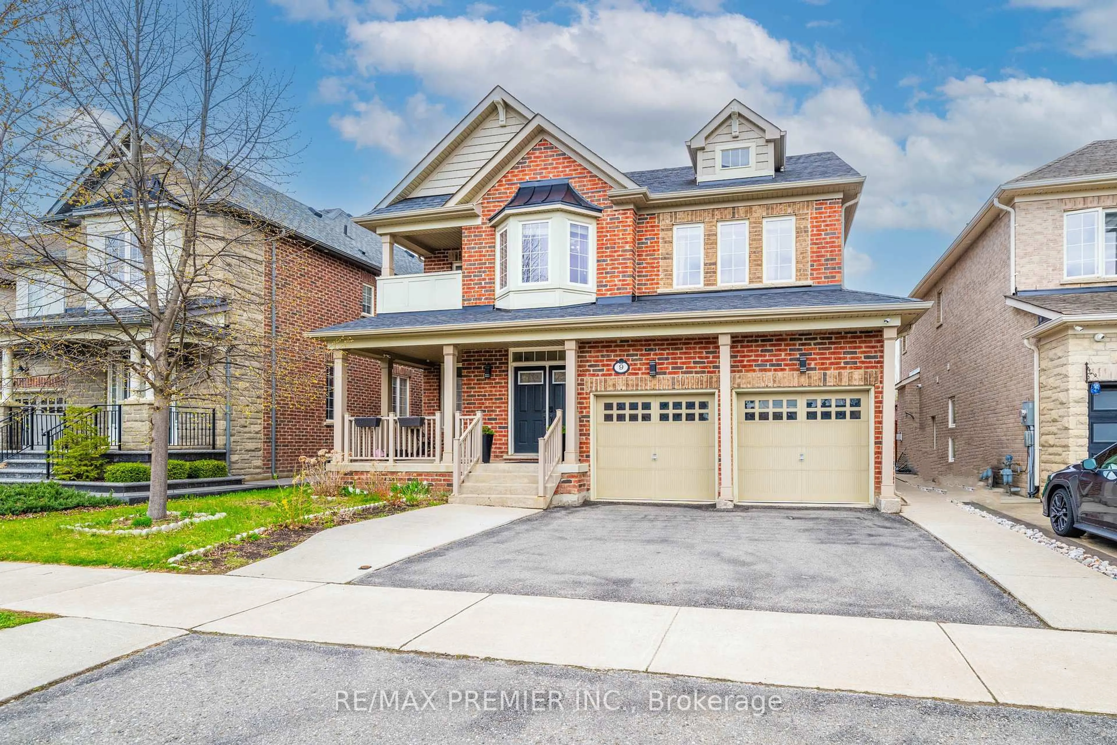 Home with brick exterior material, street for 9 Twistleton St, Caledon Ontario L7C 2H1