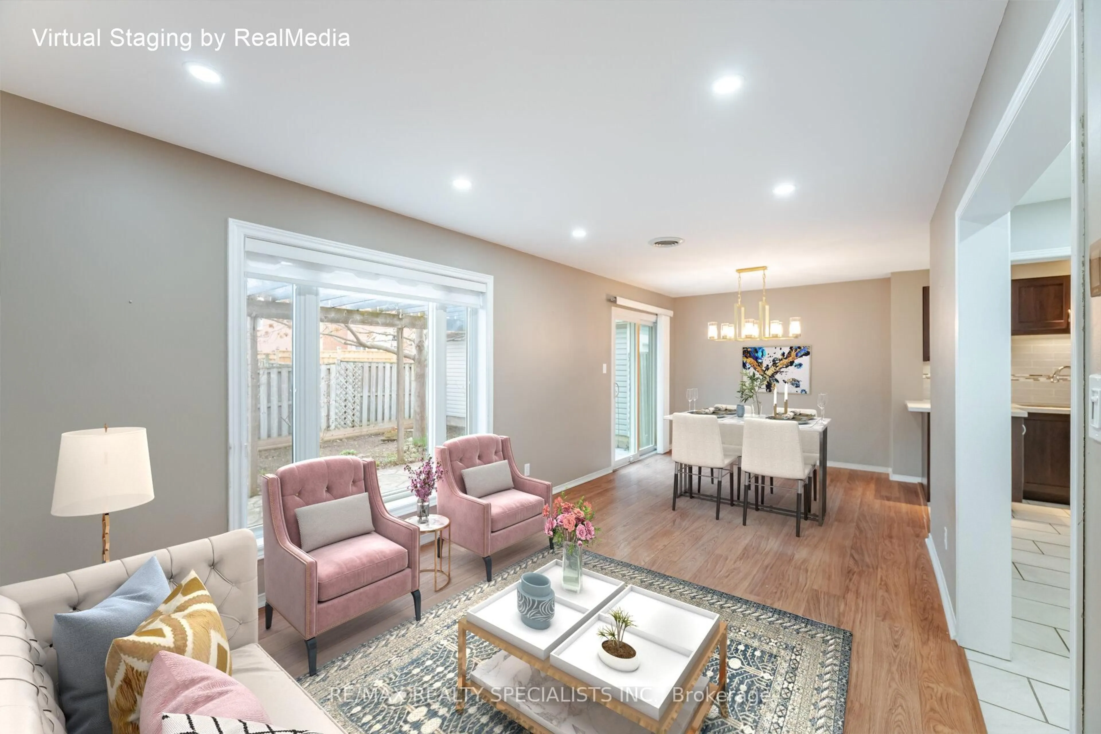 Living room with furniture, unknown for 6578 Lisgar Dr, Mississauga Ontario L5N 6W1