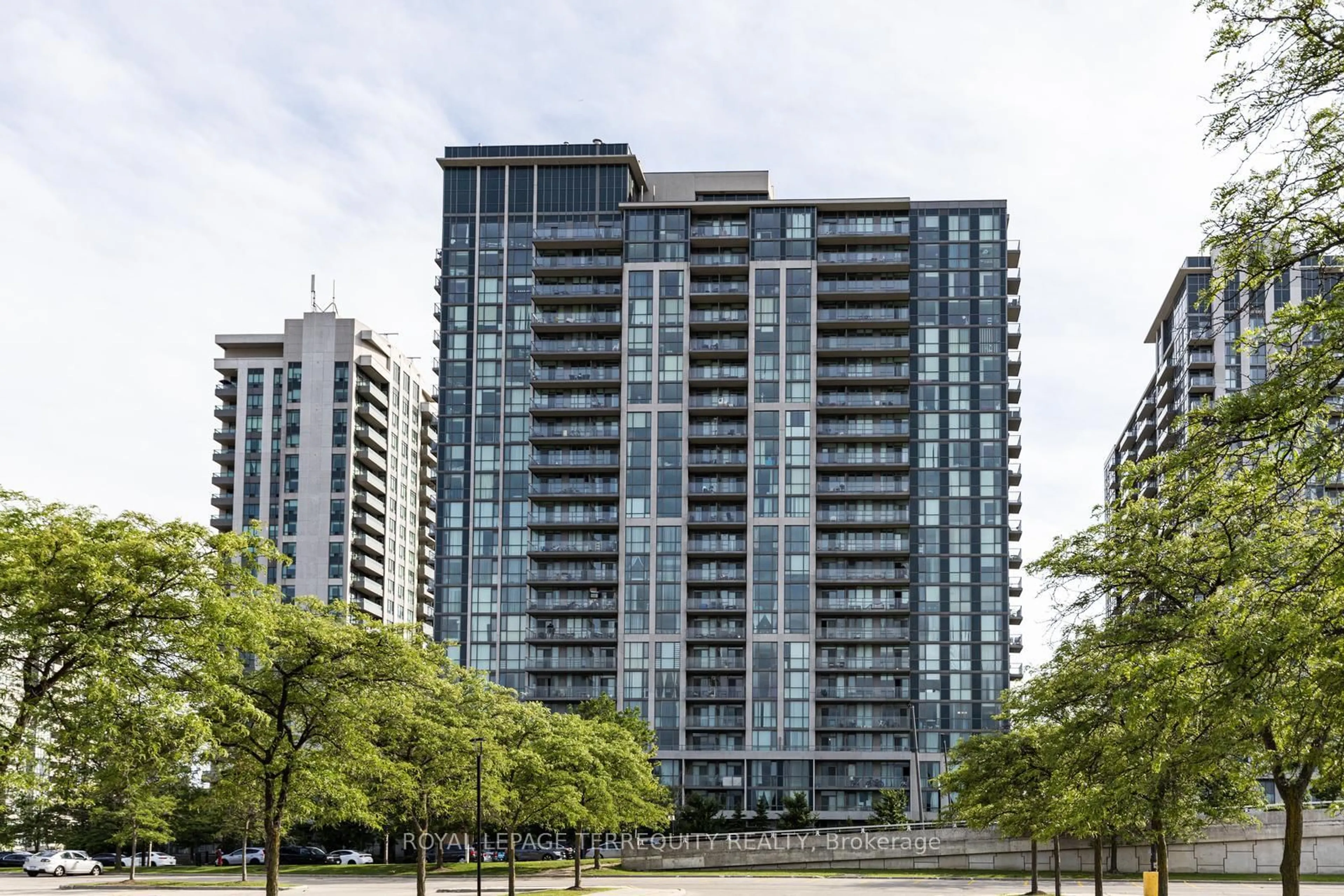 Unknown for 339 Rathburn Rd #1702, Mississauga Ontario L5B 0K6