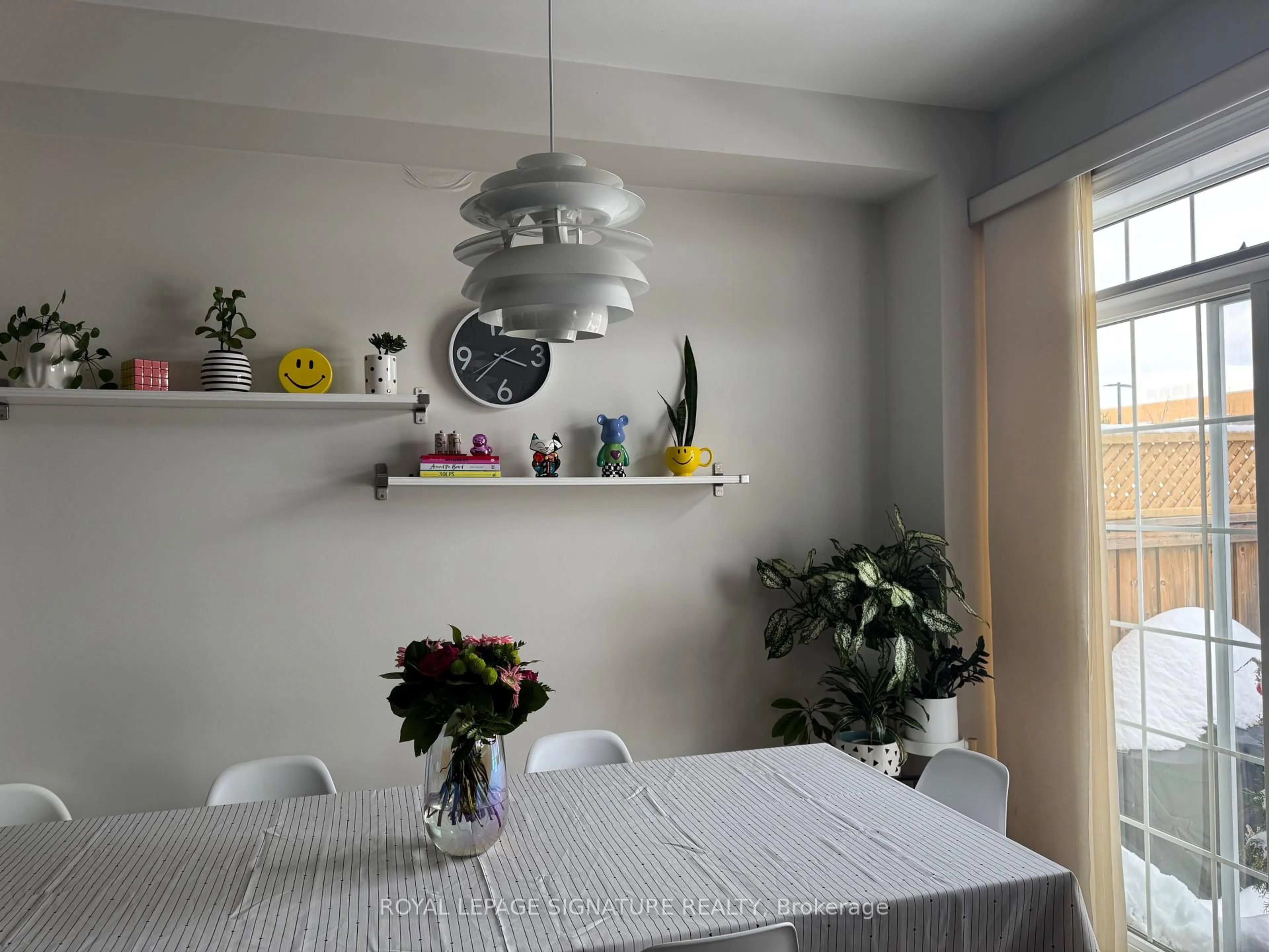 Dining room, unknown for 3073 Eberly Woods Dr, Oakville Ontario L6M 0T5