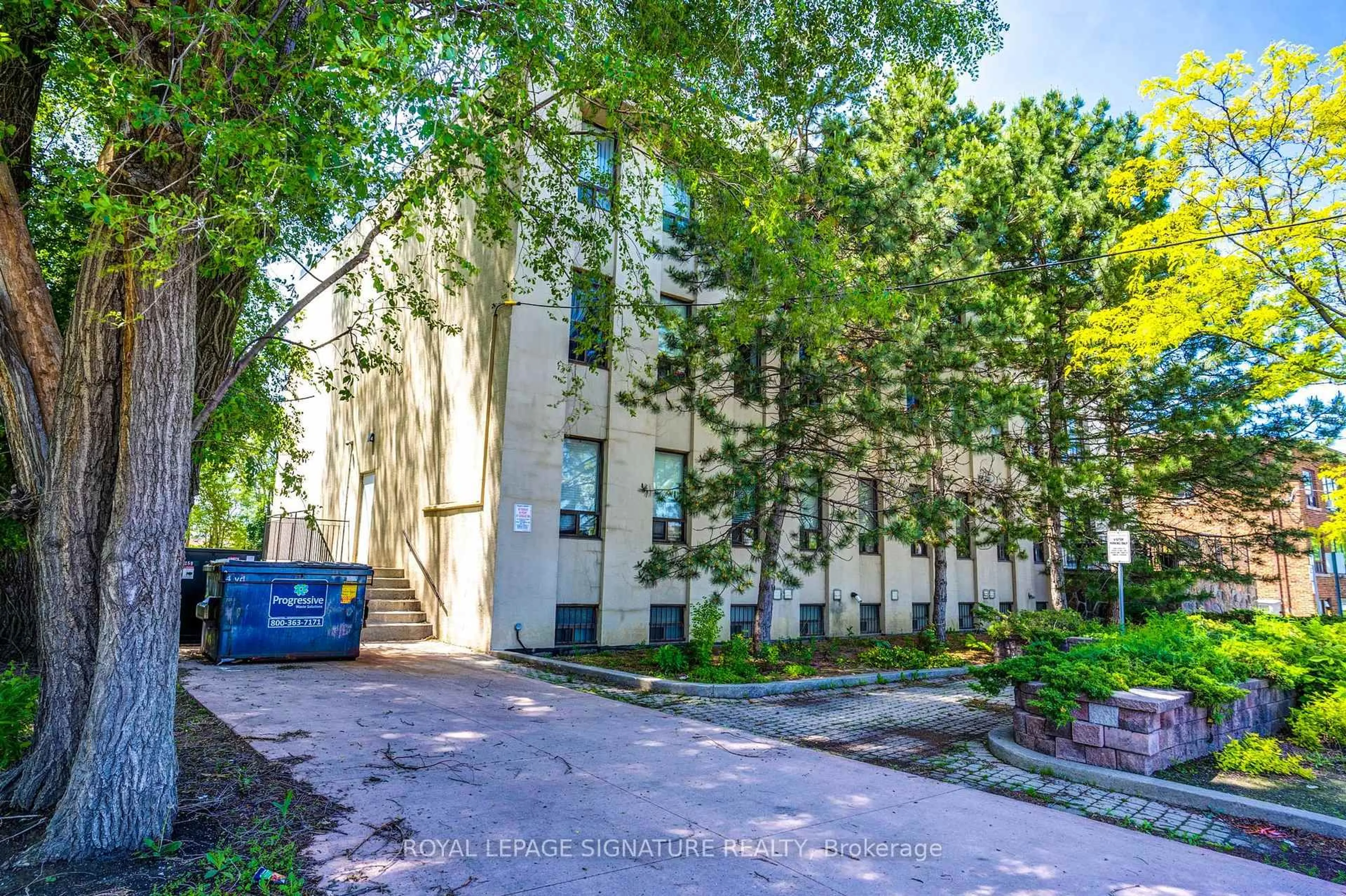 Unknown for 2874 Keele St #304, Toronto Ontario M3M 3C4
