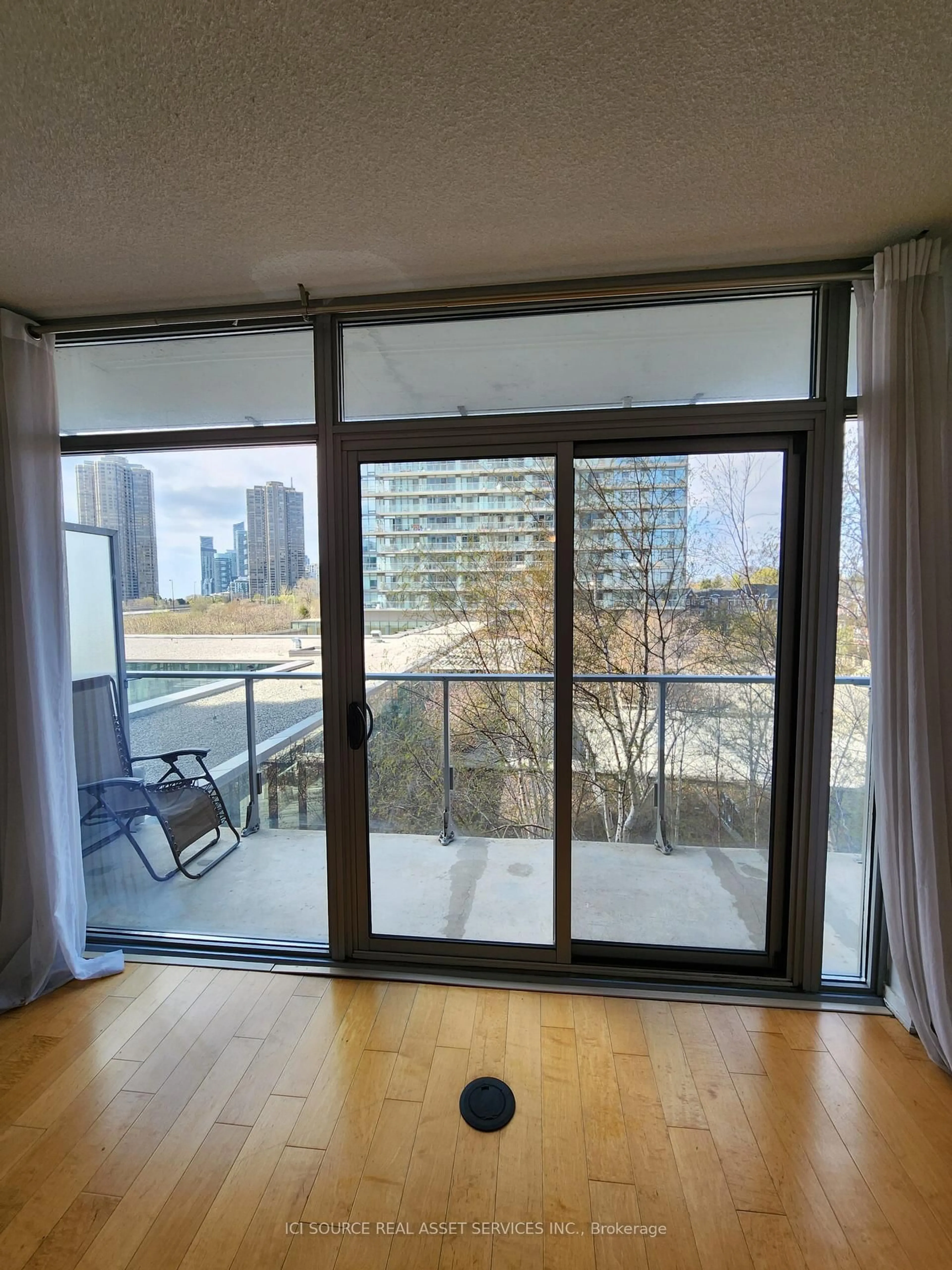 Balcony in the apartment, city buildings view from balcony for 103 The Queensway N/A #311, Toronto Ontario M6S 5B3