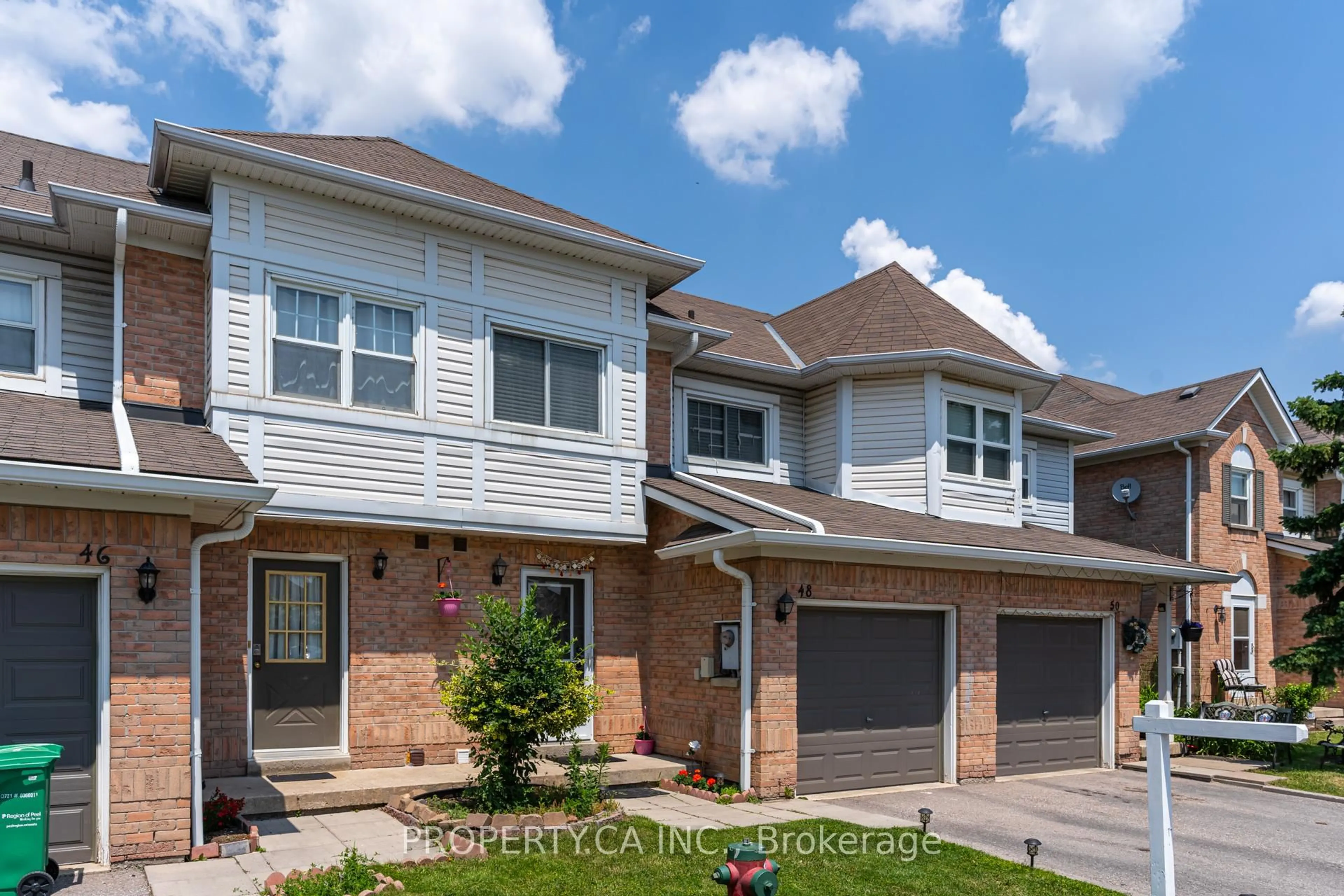 Home with brick exterior material, street for 48 Brisbane Crt, Brampton Ontario L6R 1V4