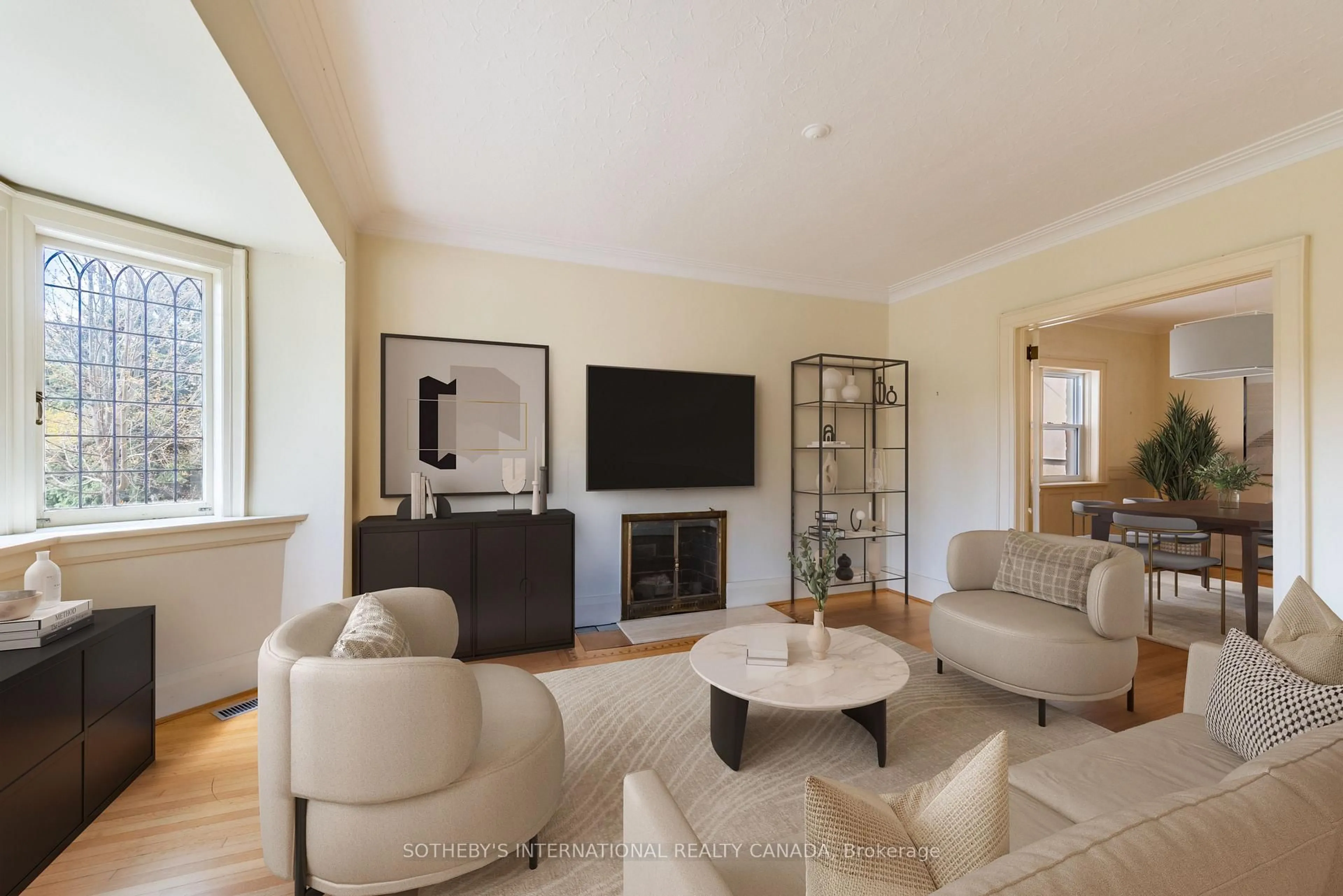 Living room with furniture, unknown for 122 Morningside Ave, Toronto Ontario M6S 1E2