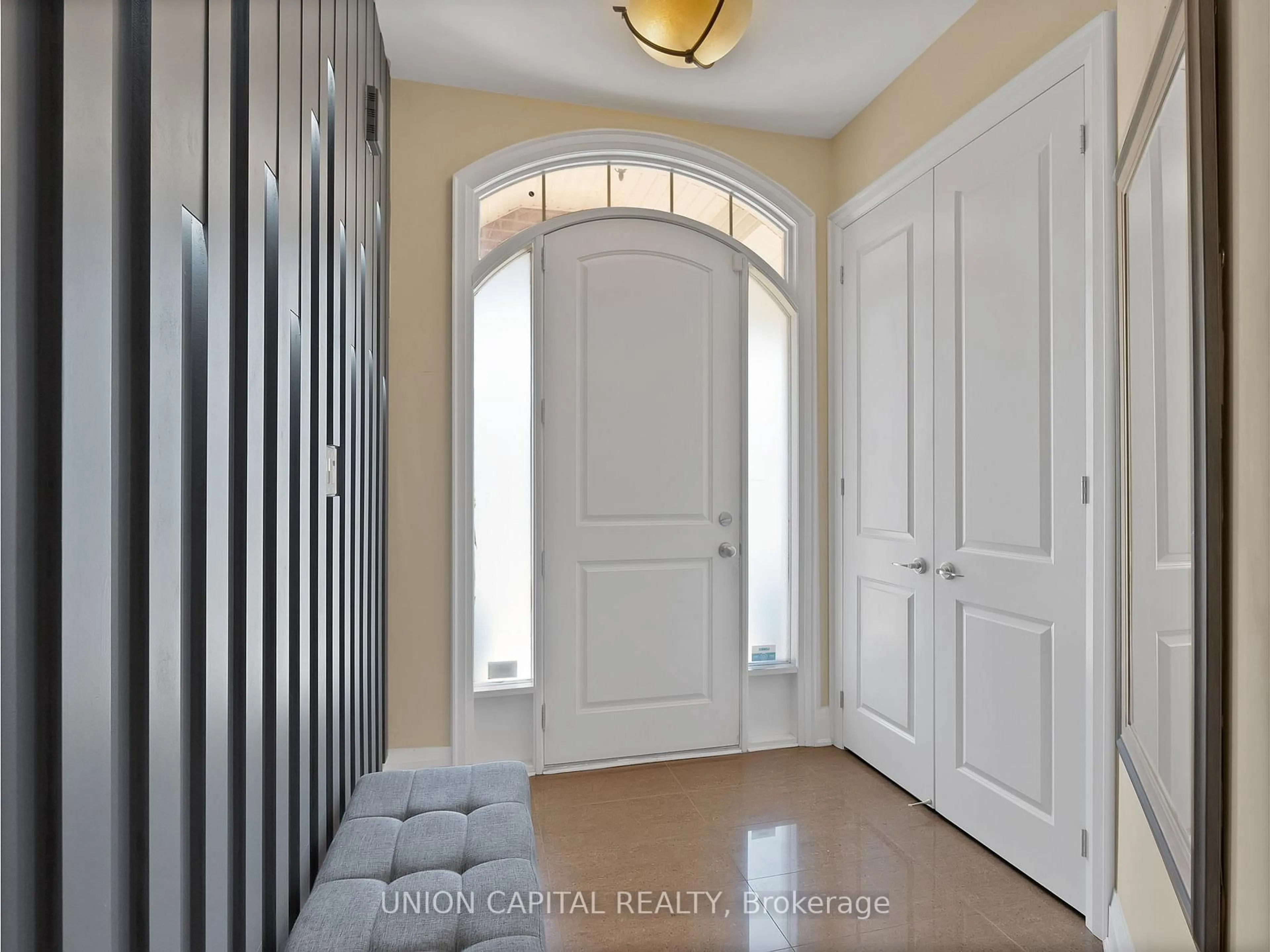 Indoor entryway for 7 Legendary Circ, Brampton Ontario L6Y 0R9