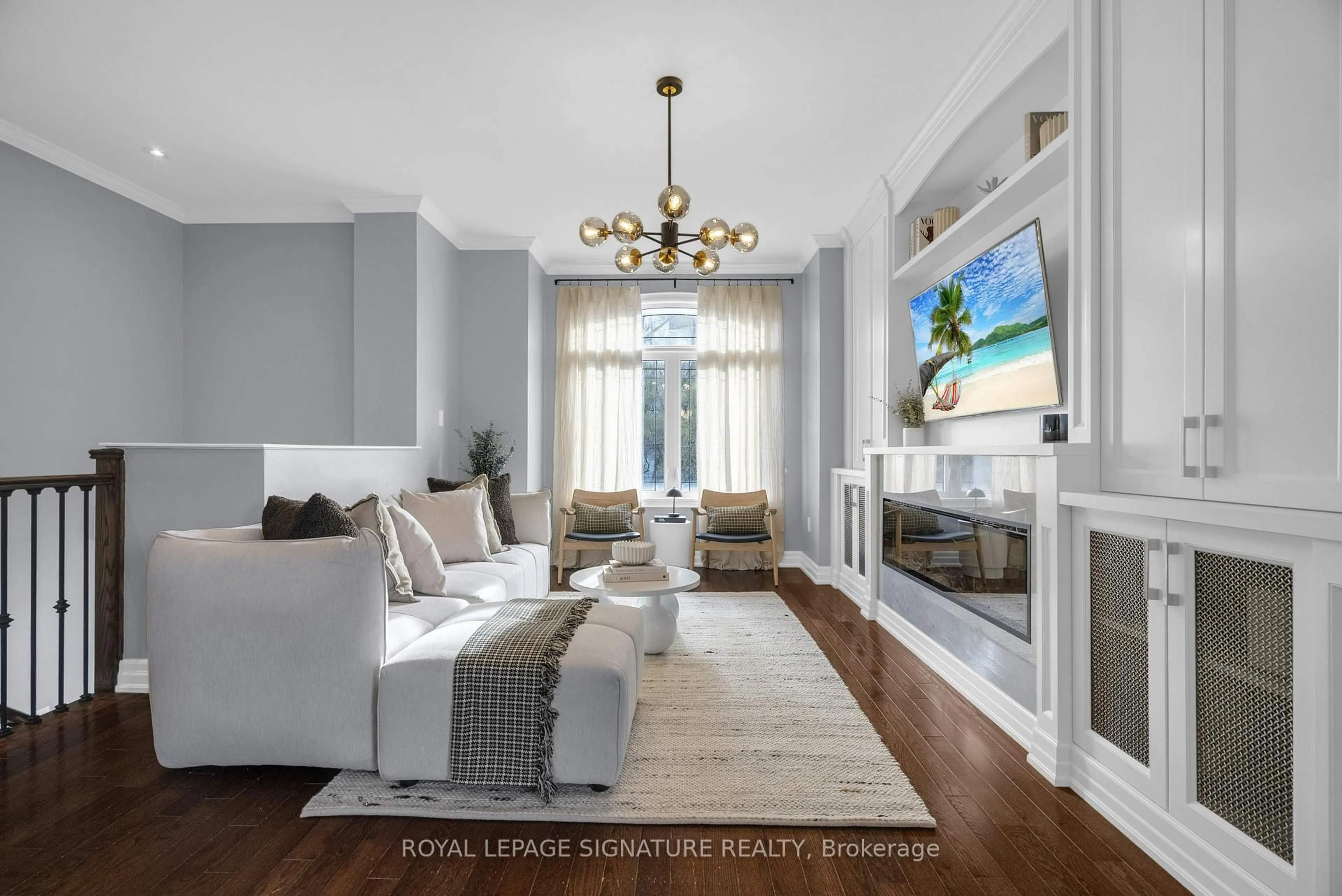 Living room with furniture, unknown for 22 Harding Ave, Toronto Ontario M6M 3A2