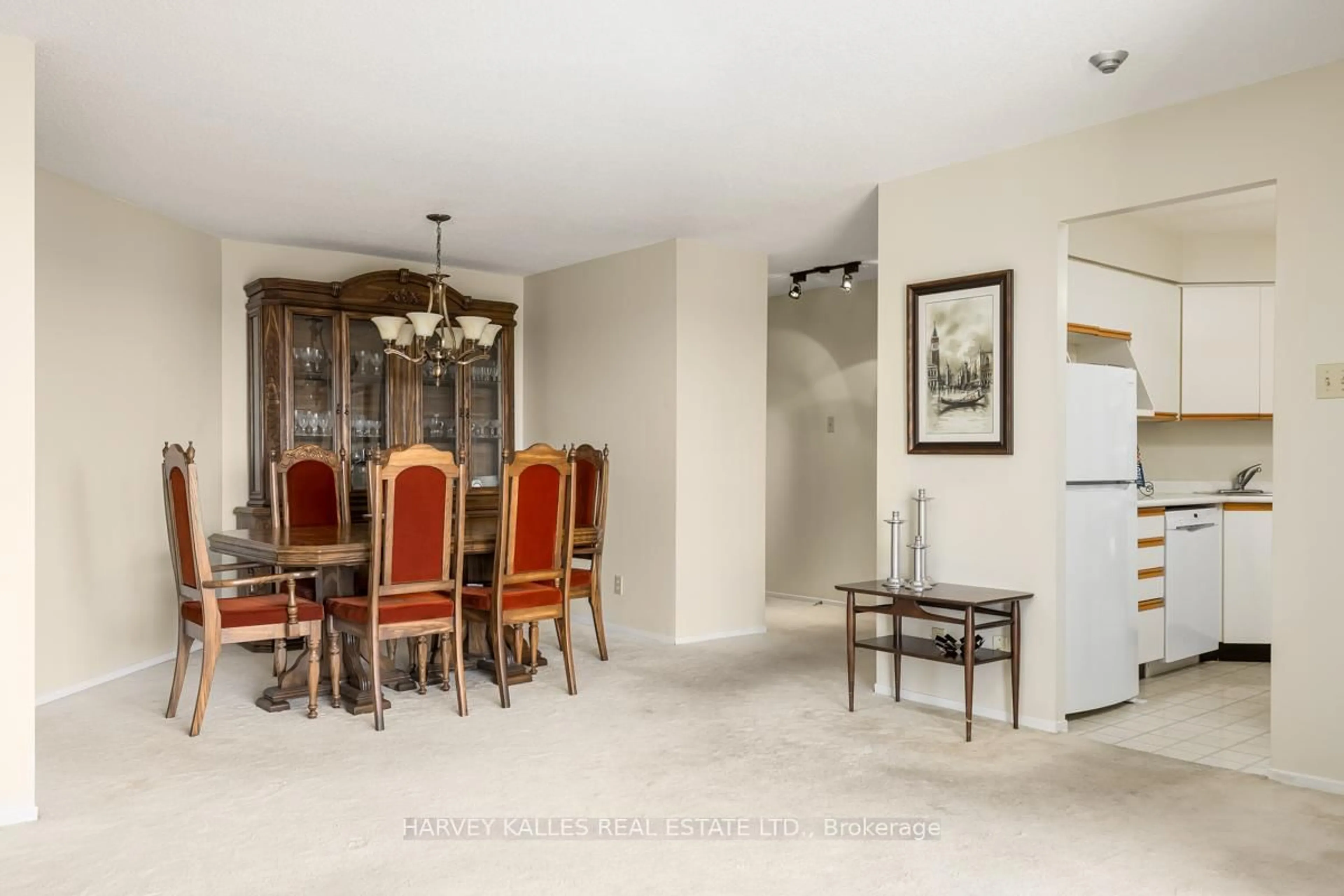 Dining room, ceramic/tile floor for 61 Markbrook Lane #911, Toronto Ontario M9V 5E7