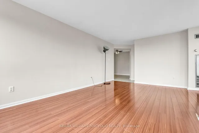 Additional property image - 10 Laurelcrest St Unit 501
