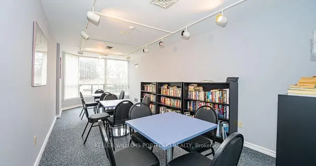 Additional property image - 10 Laurelcrest St Unit 501