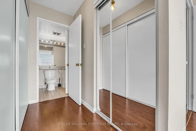 Additional property image - 10 Laurelcrest St Unit 501