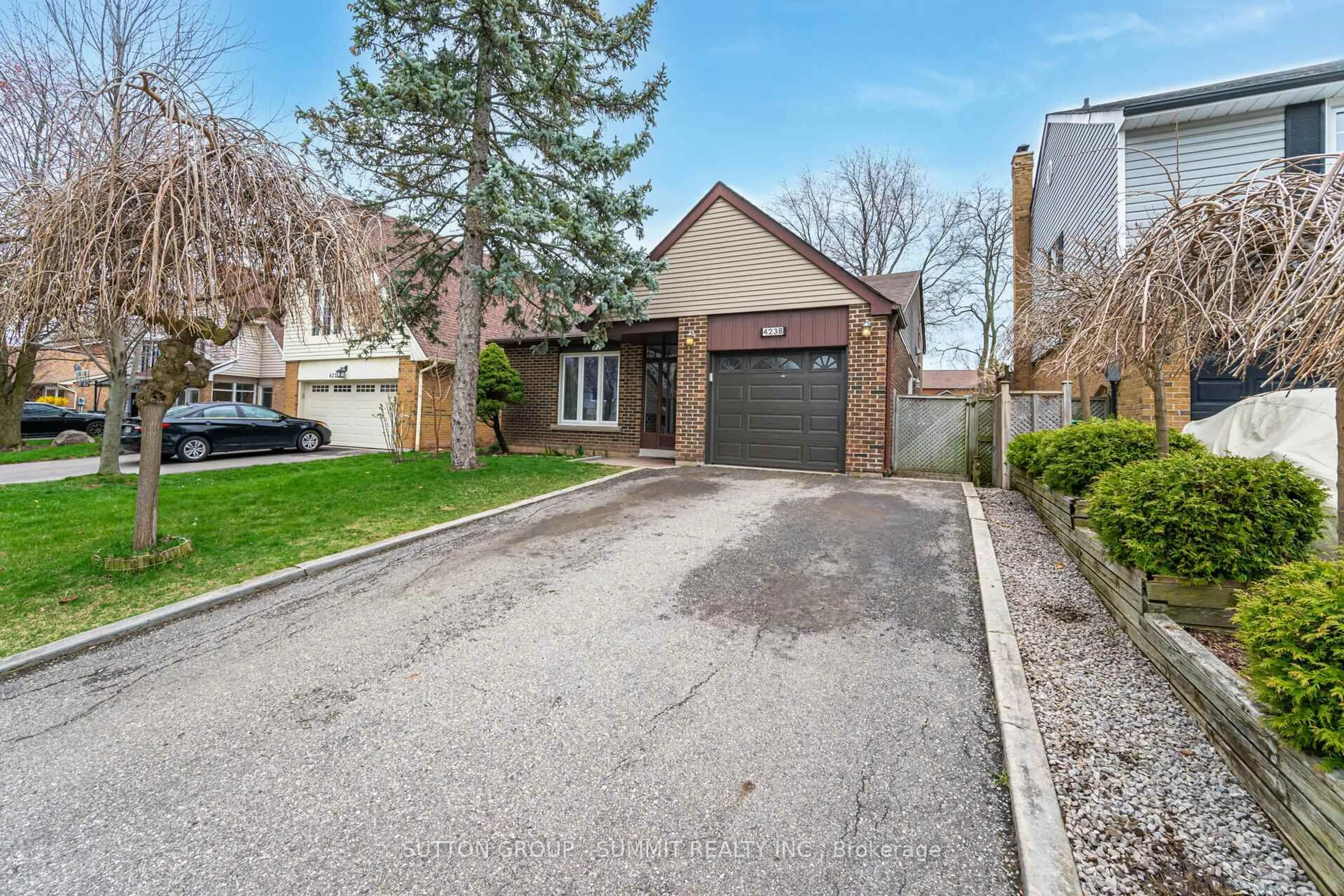 Unknown for 4238 Treetop Cres, Mississauga Ontario L5L 2L9