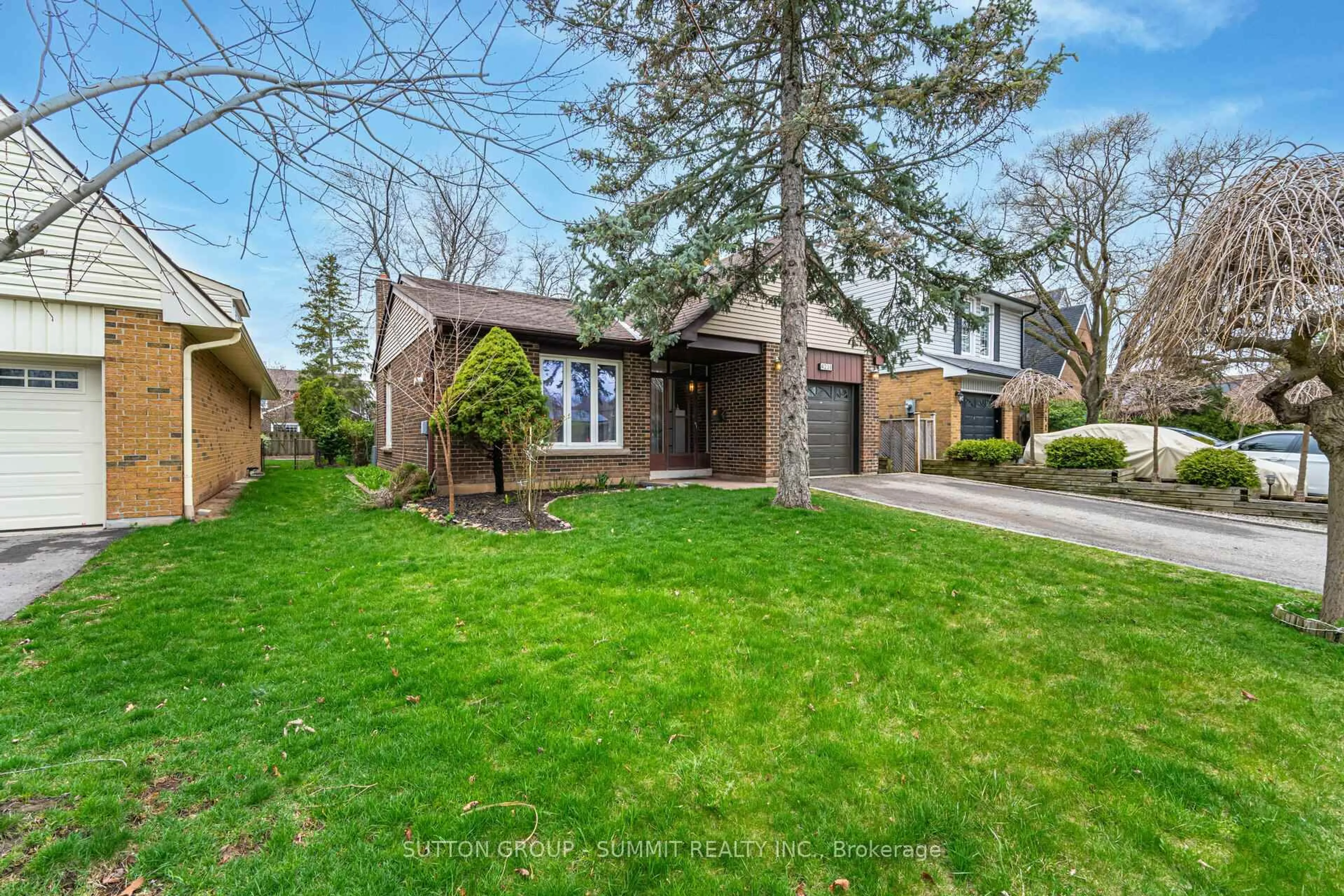 Home with brick exterior material, street for 4238 Treetop Cres, Mississauga Ontario L5L 2L9