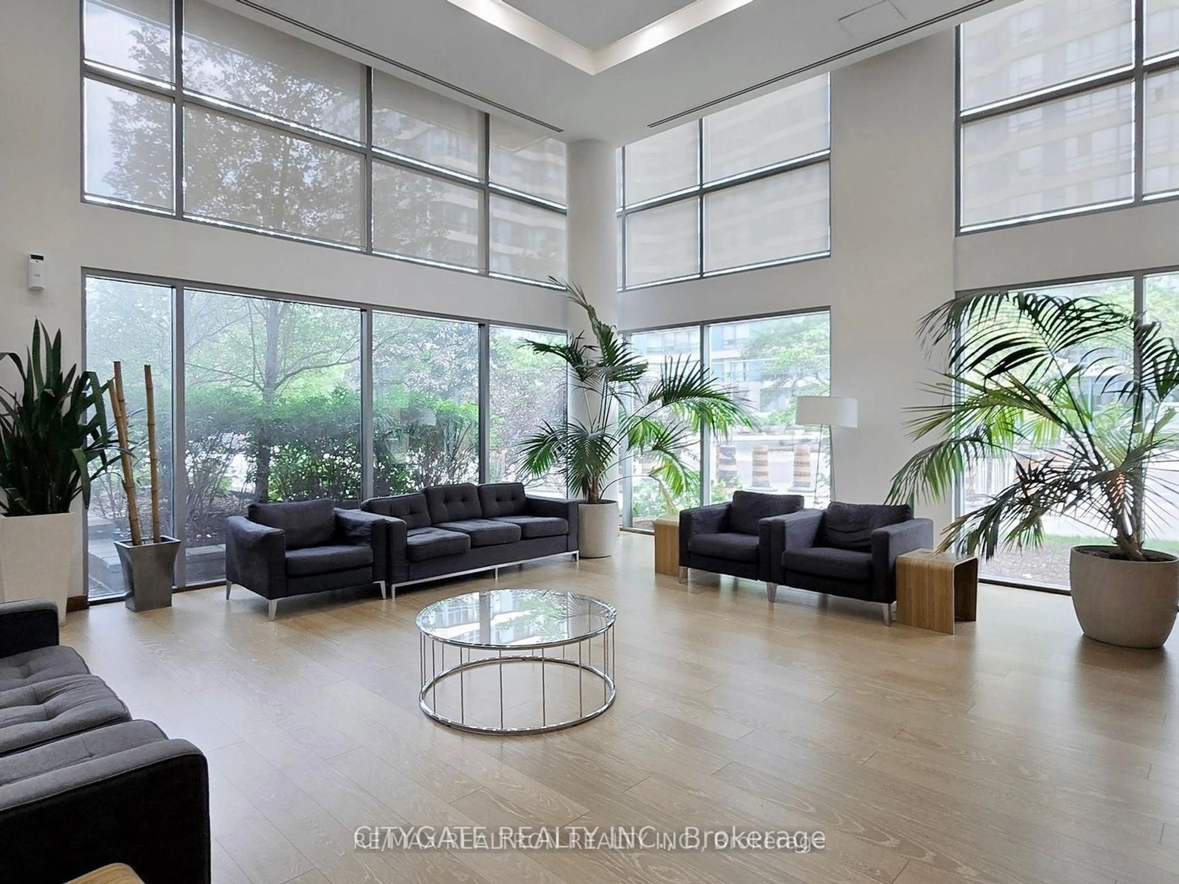 Unknown for 225 Webb Dr #314, Mississauga Ontario L5B 4P2