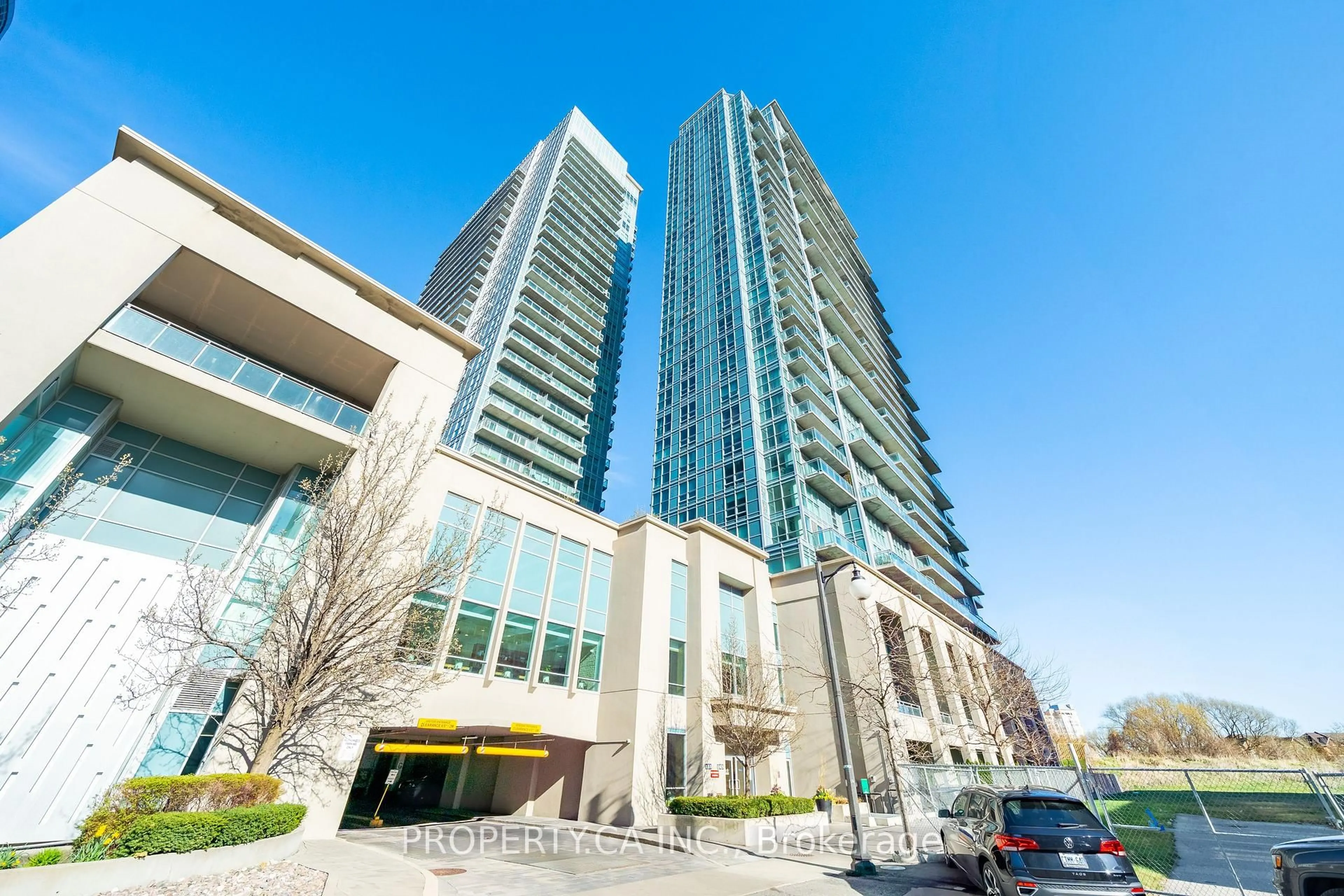 Unknown for 165 Legion Rd #1632, Toronto Ontario M8Y 0B3