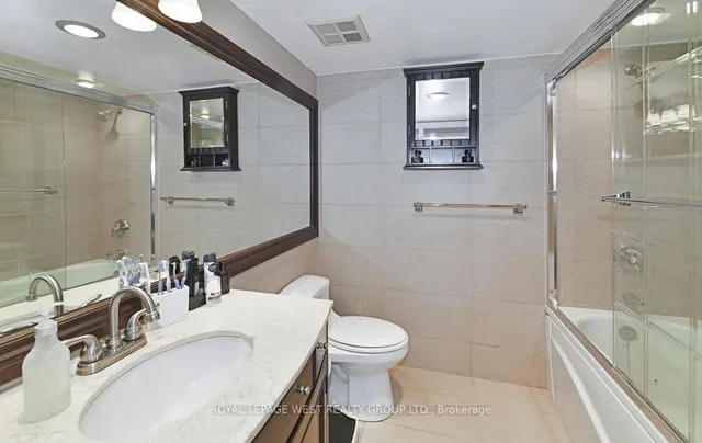 Additional property image - 1360 Rathburn Rd Unit Ph04