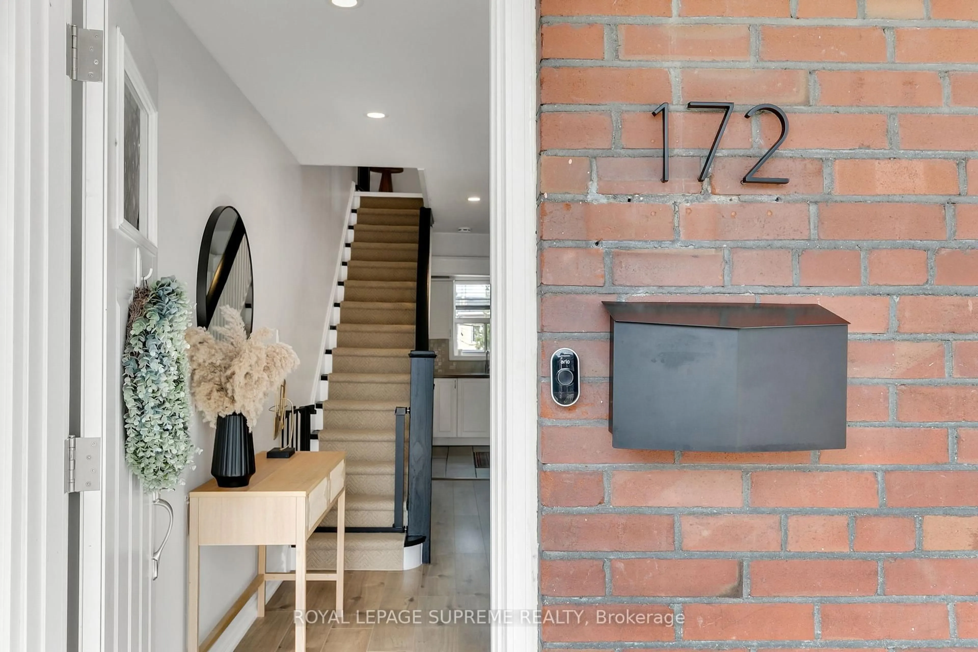 Indoor entryway for 172 Silverthorn Ave, Toronto Ontario M6N 3K3
