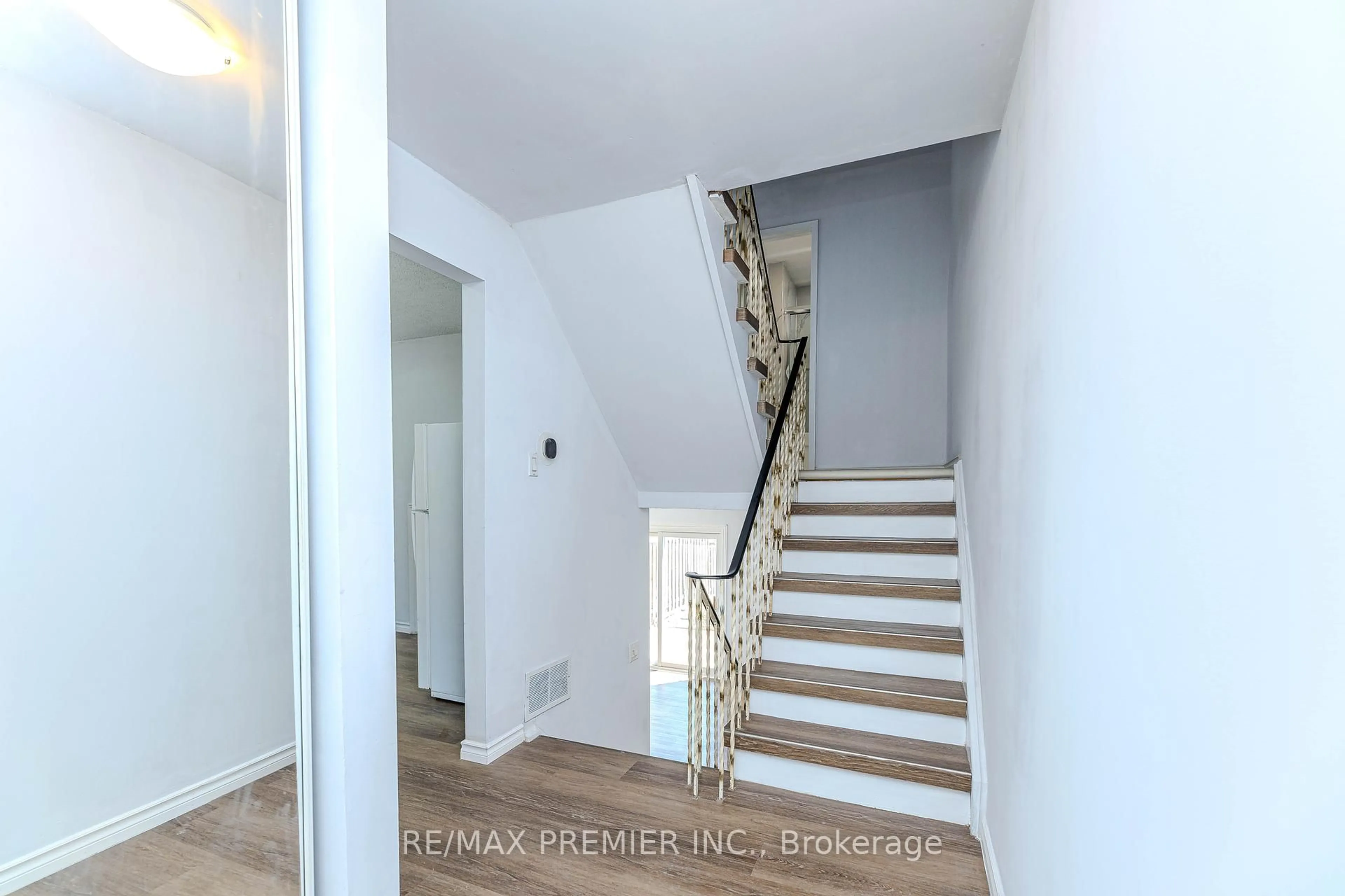 Stairs for 2012 Martin Grove Rd #48, Toronto Ontario M9V 4A3