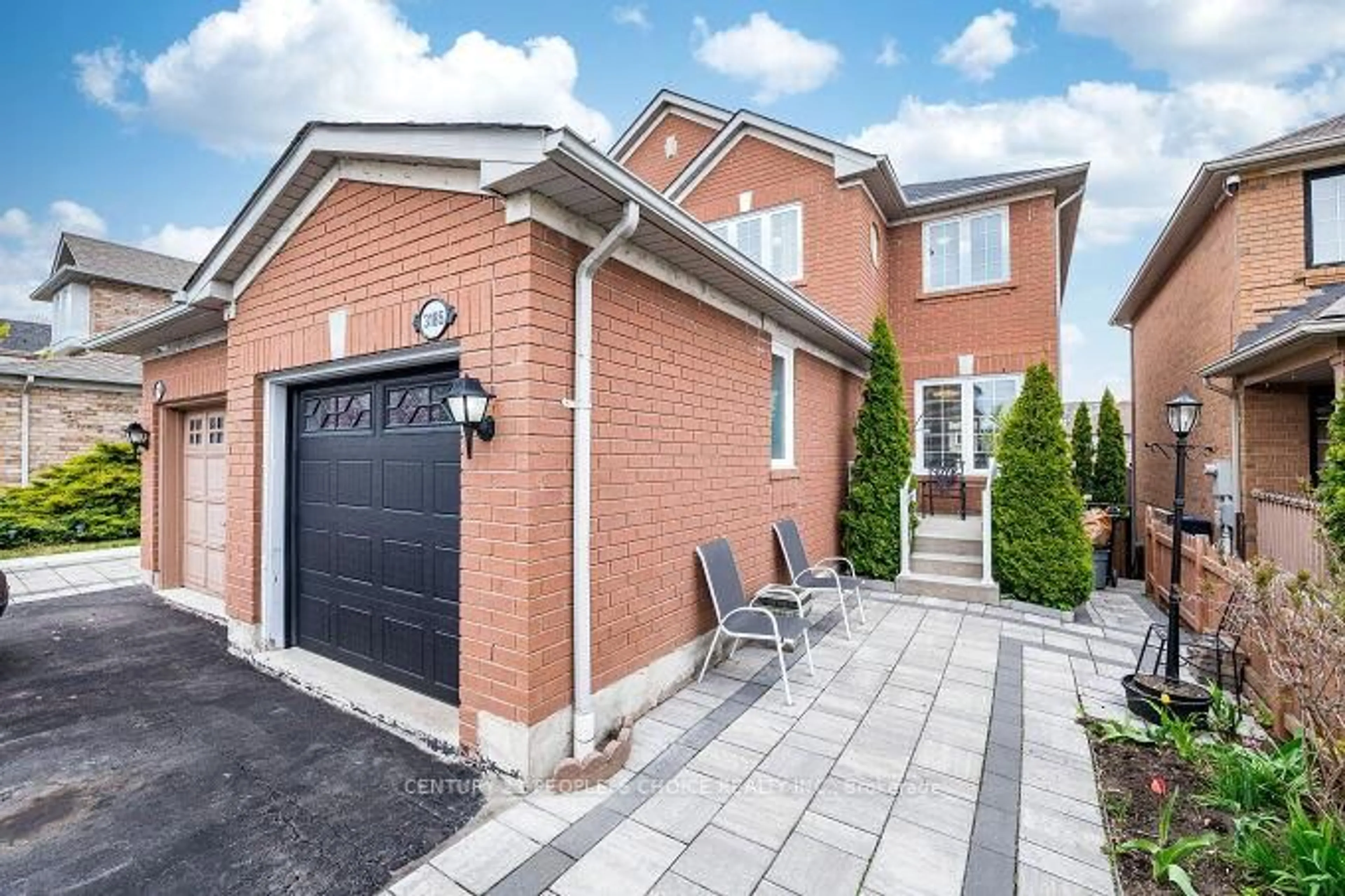 Home with brick exterior material, street for 3185 Pearwood Pl, Mississauga Ontario L5B 4H1