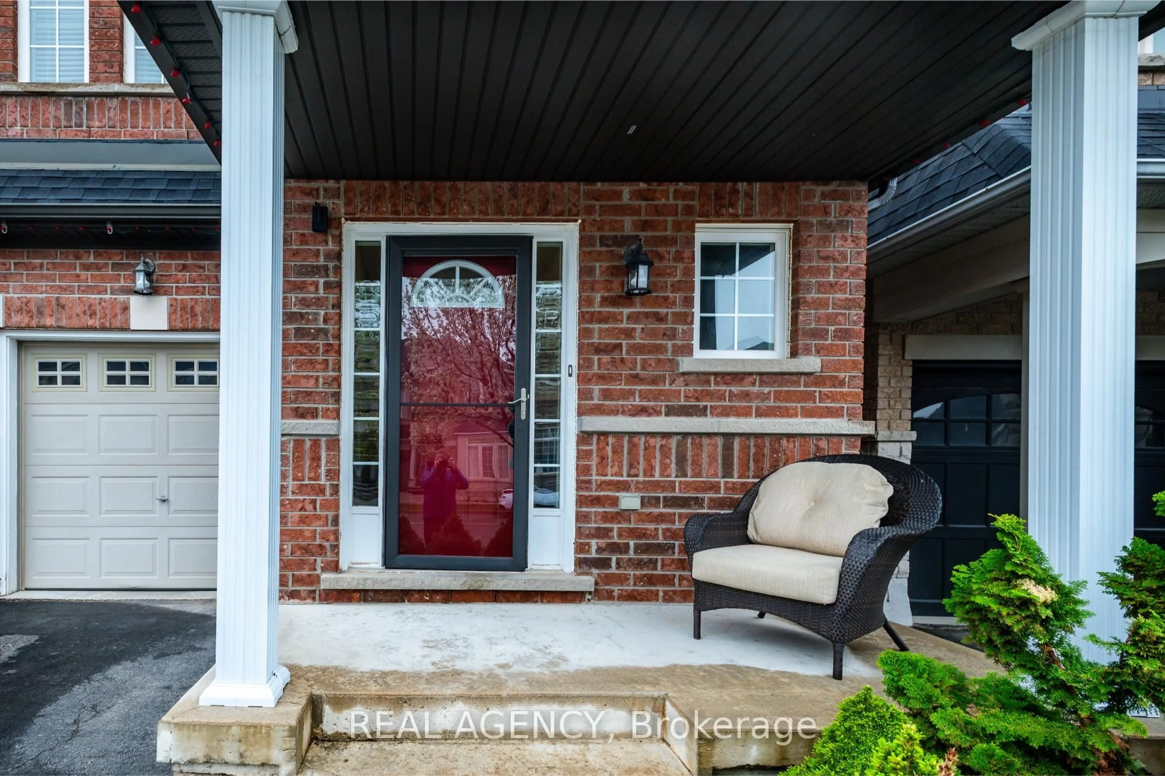 Home with brick exterior material, street for 4679 Webb St, Burlington Ontario L7M 0E3