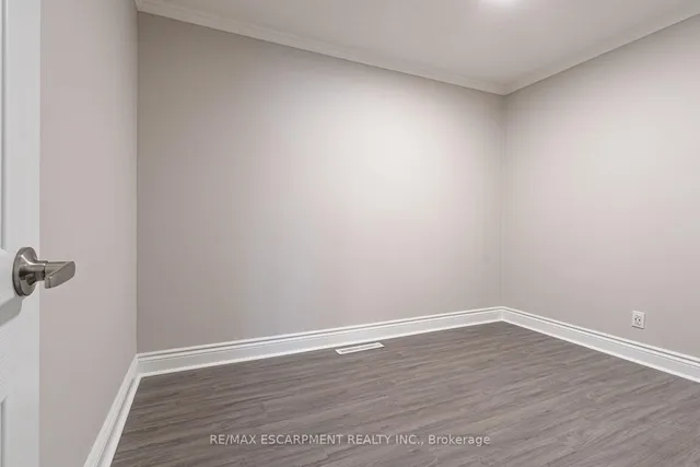 Additional property image - 18 MILES St