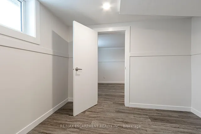 Additional property image - 18 MILES St