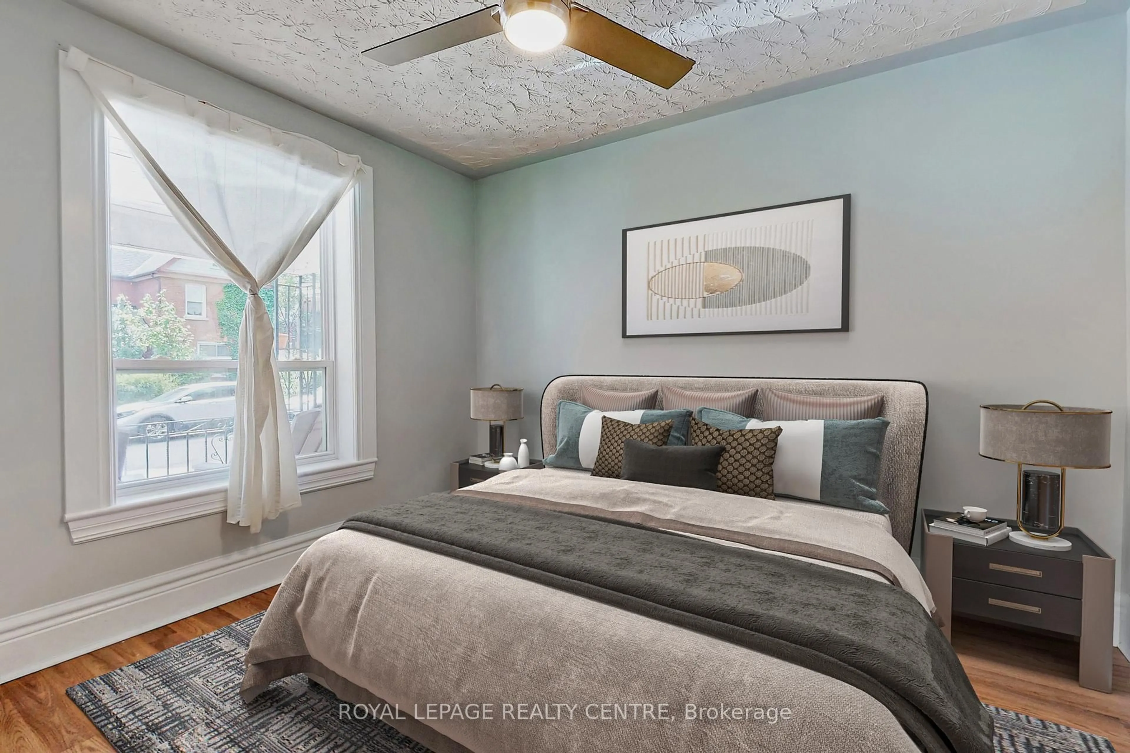 Bedroom with bed, unknown for 48 Northumberland St, Toronto Ontario M6H 1R1