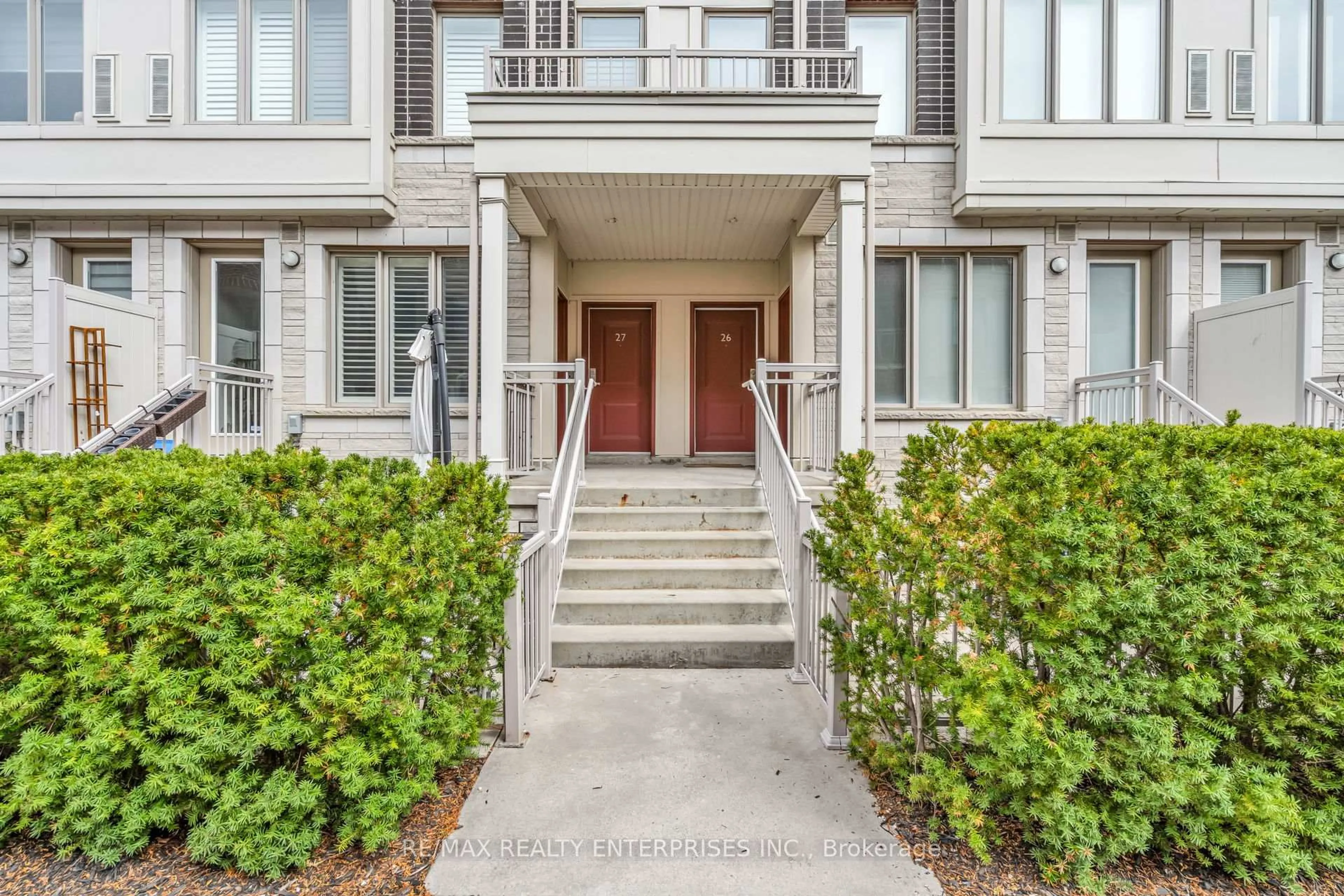 Indoor entryway for 145 Long Branch Ave #27, Toronto Ontario M8W 0A9