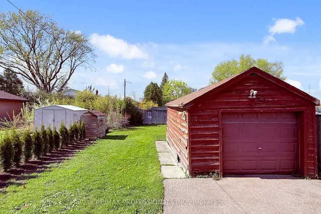 Additional image 9 of 24 Braeburn Ave
