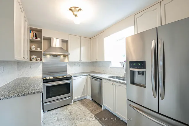 Additional property image - 2113 Keele St
