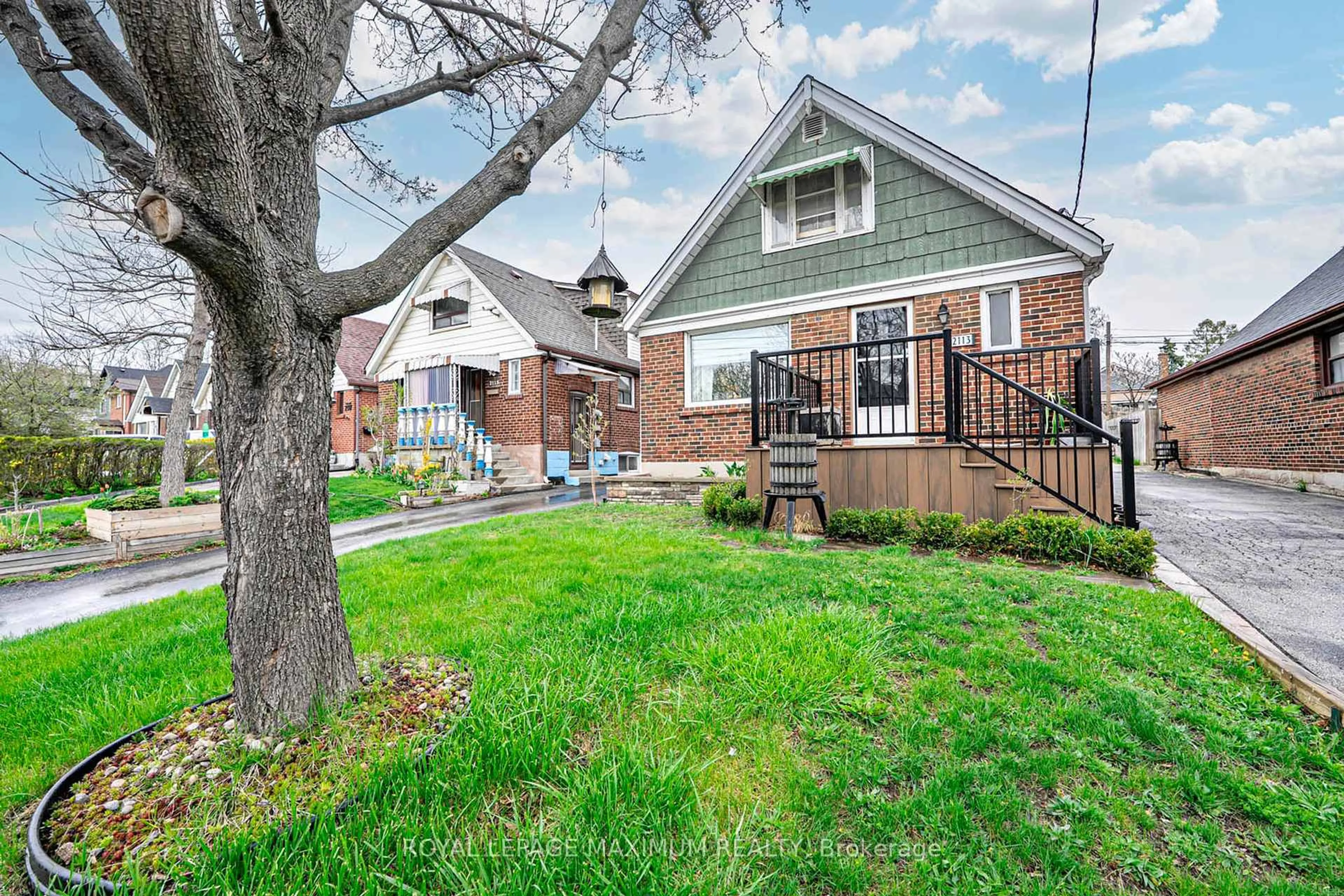 Home with brick exterior material, street for 2113 Keele St, Toronto Ontario M6M 3Z3