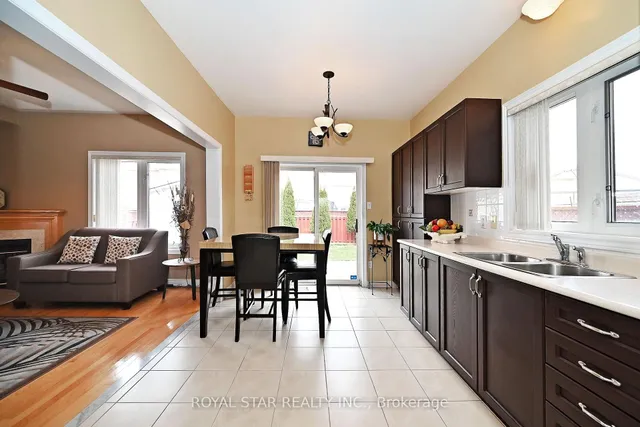 Additional property image - 395 Rocca Crt