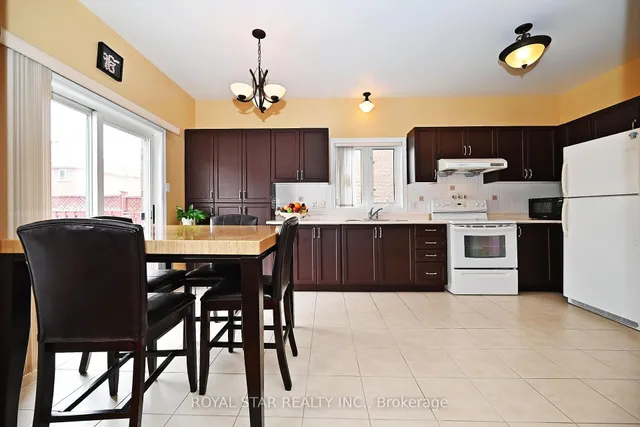 Additional property image - 395 Rocca Crt