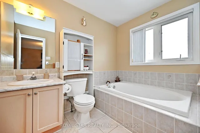 Additional property image - 395 Rocca Crt