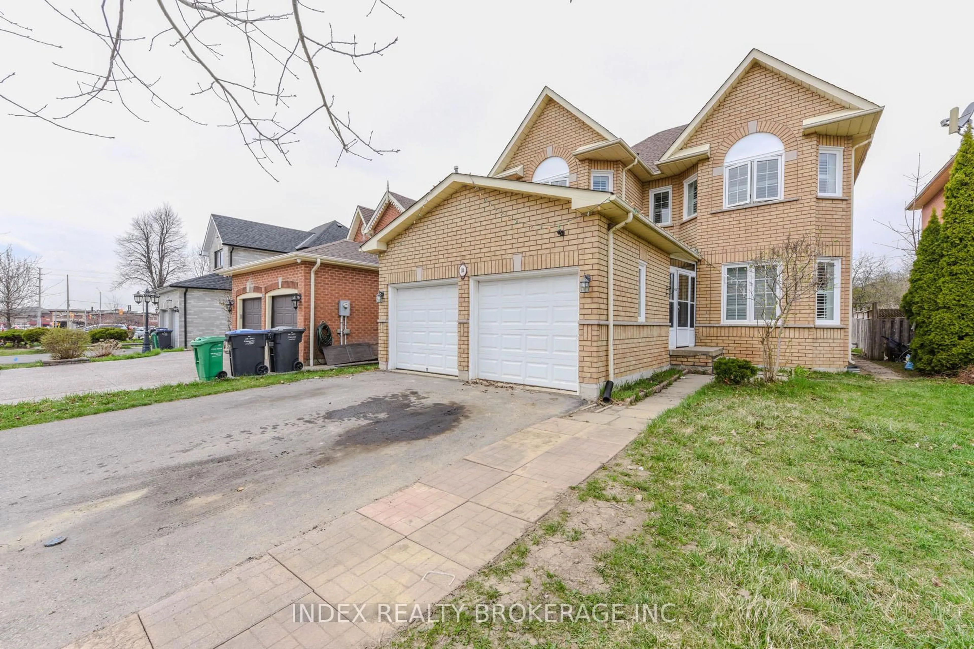 Home with brick exterior material, street for 18 Drinkwater Rd, Brampton Ontario L6Y 4T6