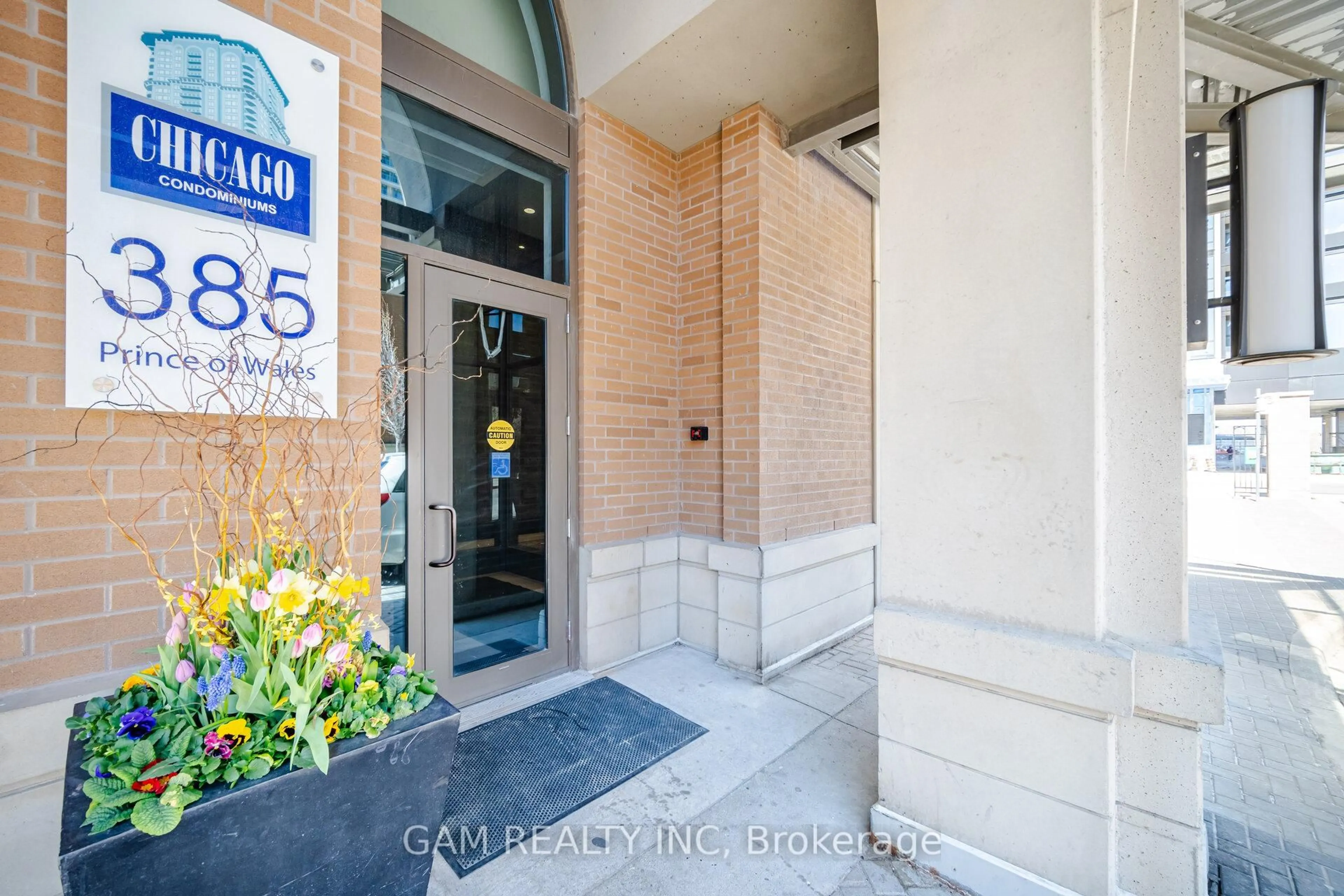 Indoor foyer for 385 Prince Of Wales Dr #1102, Mississauga Ontario L5B 0C6