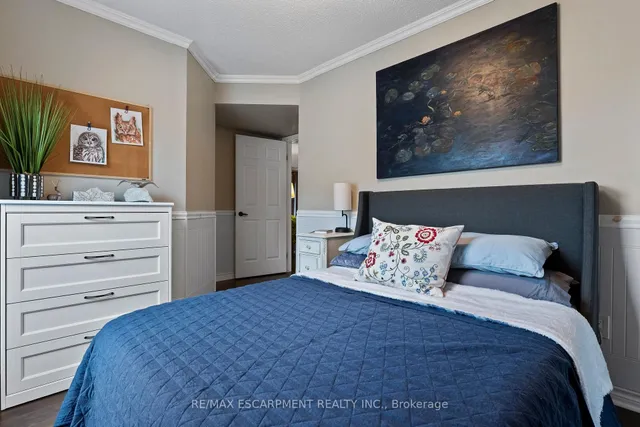 Additional property image - 2030 Cleaver Ave Unit 302