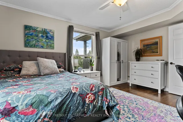 Additional property image - 2030 Cleaver Ave Unit 302