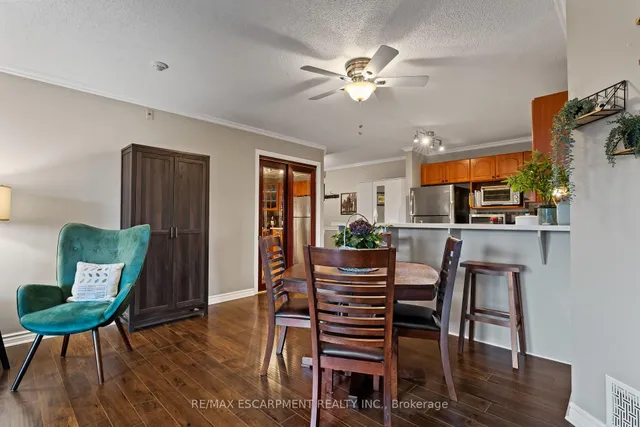 Additional property image - 2030 Cleaver Ave Unit 302