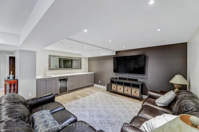 Additional property image - 7157 White Pine Crt
