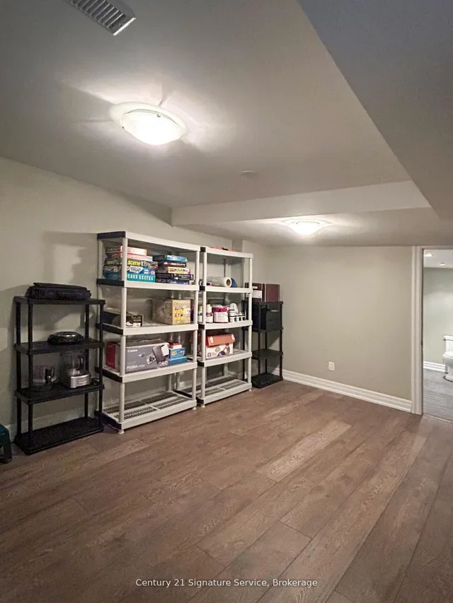 Additional property image - 7157 White Pine Crt